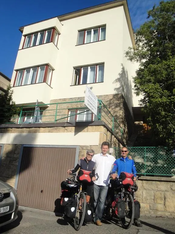 Pension Karnet Prága Vendégház